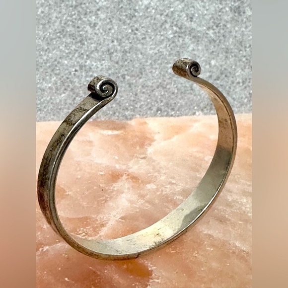James Avery Retired Bracelet Greek Scroll Cuff 925 Sterling 6.75 26.8g 0684 R - Picture 1 of 14